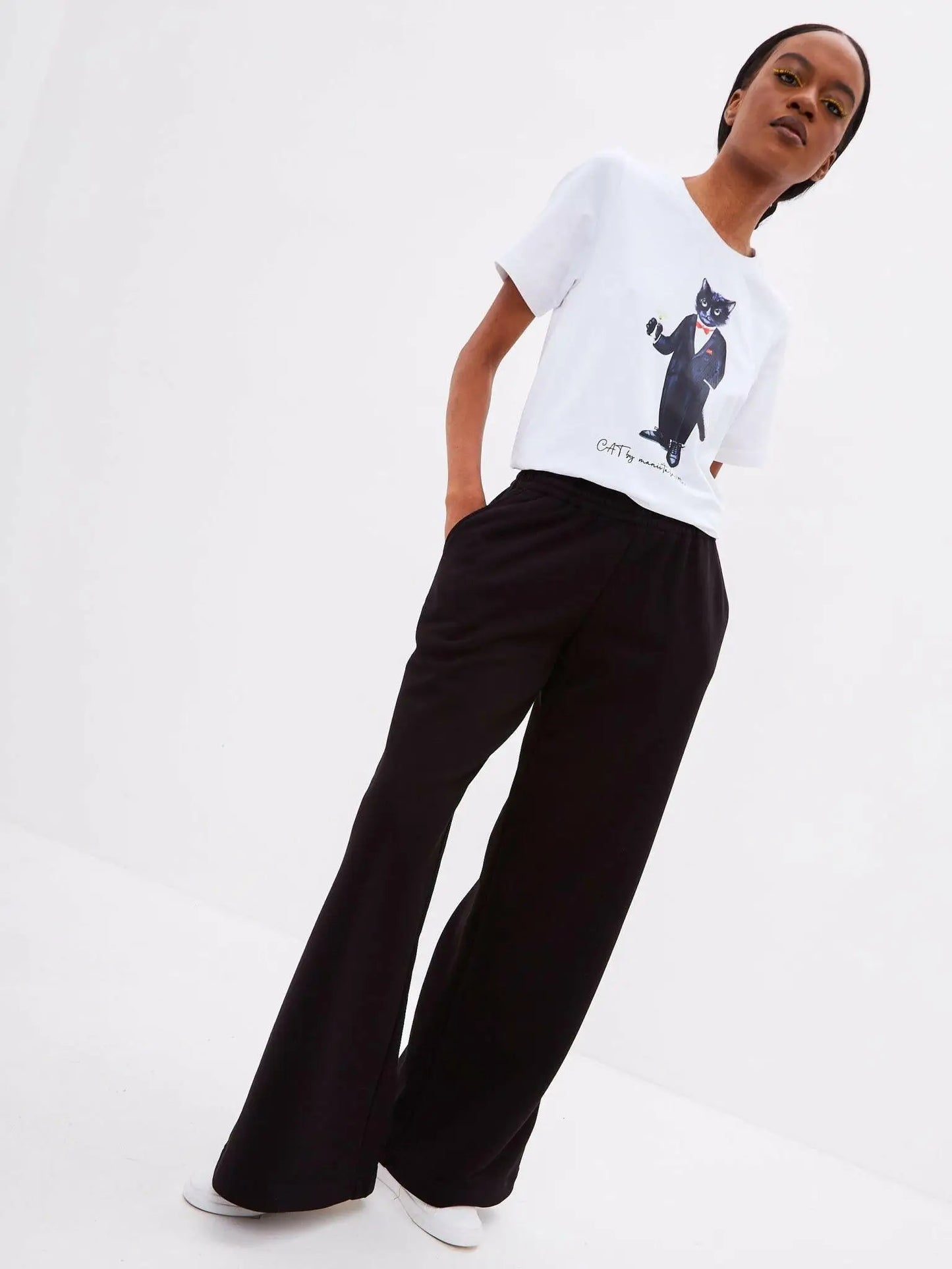 Basic set: women’s white t-shirt with dandy cat print and black wide sweatpants - Funny Cat | For Cat Lovers | CAT