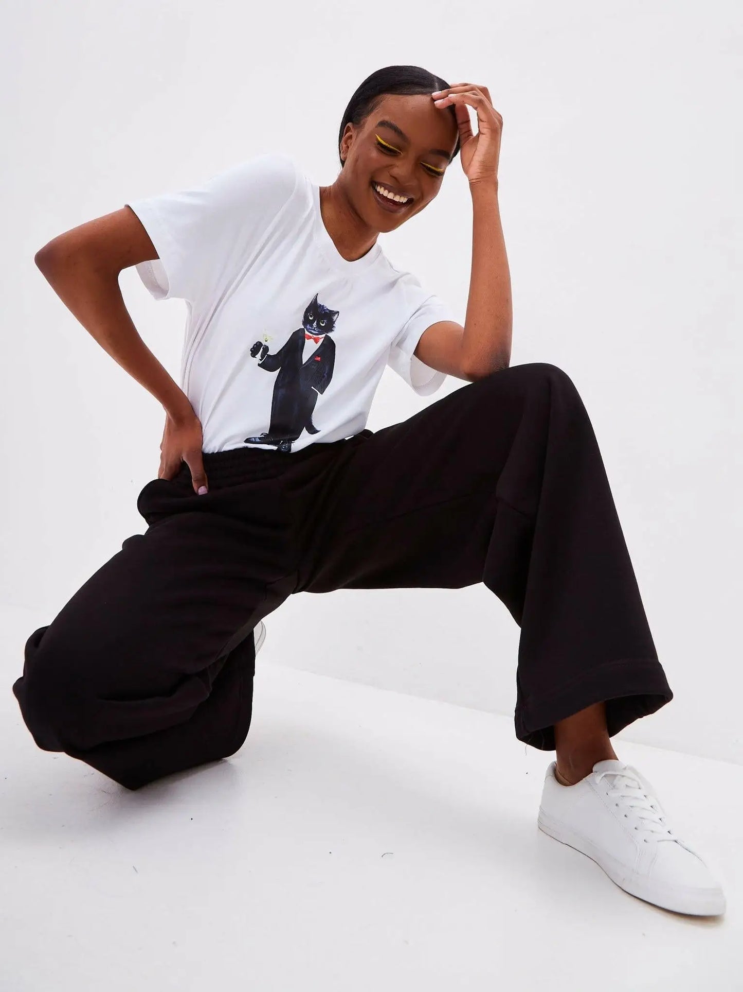 Basic set: women’s white t-shirt with dandy cat print and black wide sweatpants - Funny Cat | For Cat Lovers | CAT