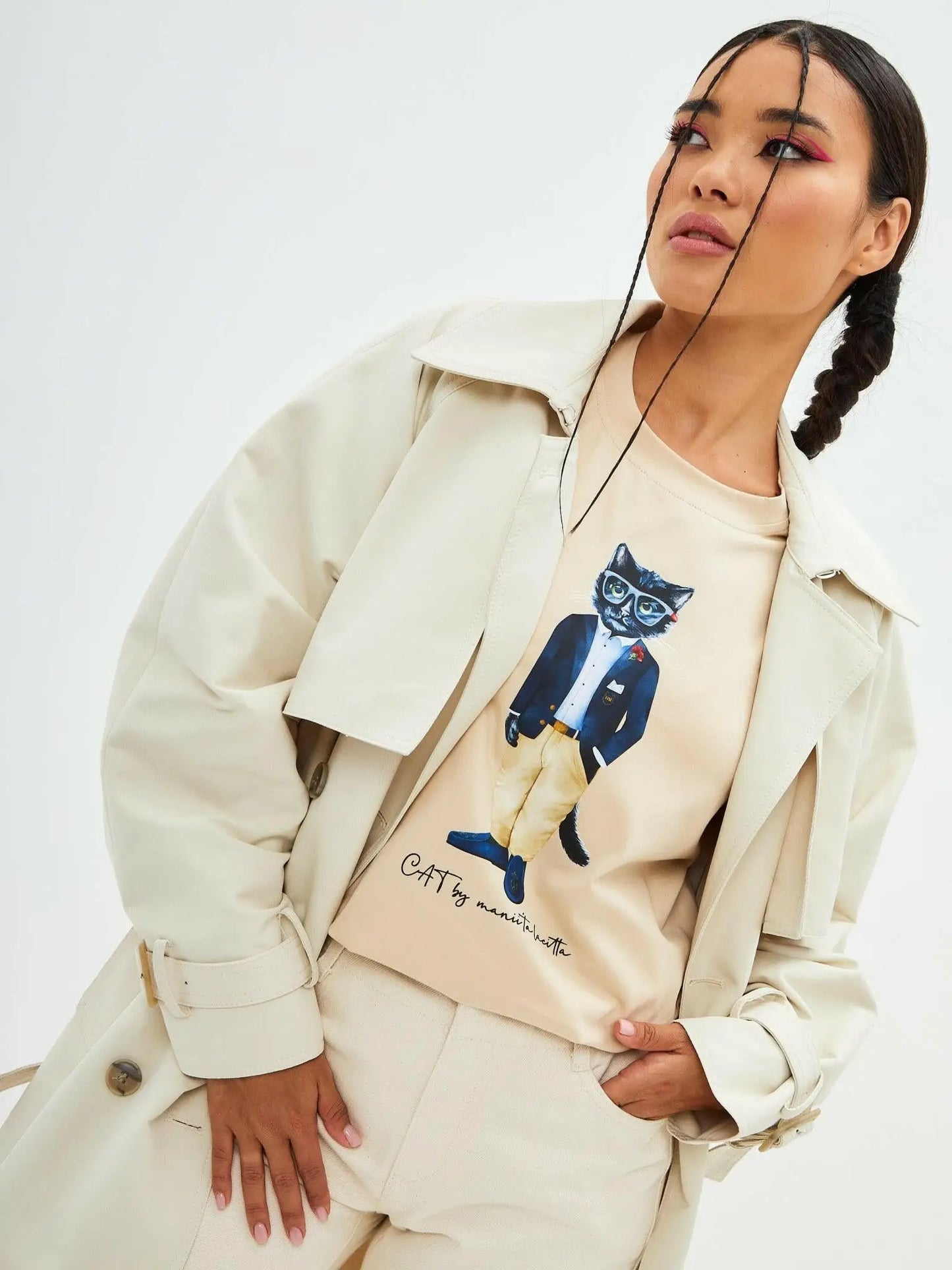 Beige printed t-shirt regatta cat - Funny Cat T-shirt | For Cat Lovers | CAT by maniita lacitta