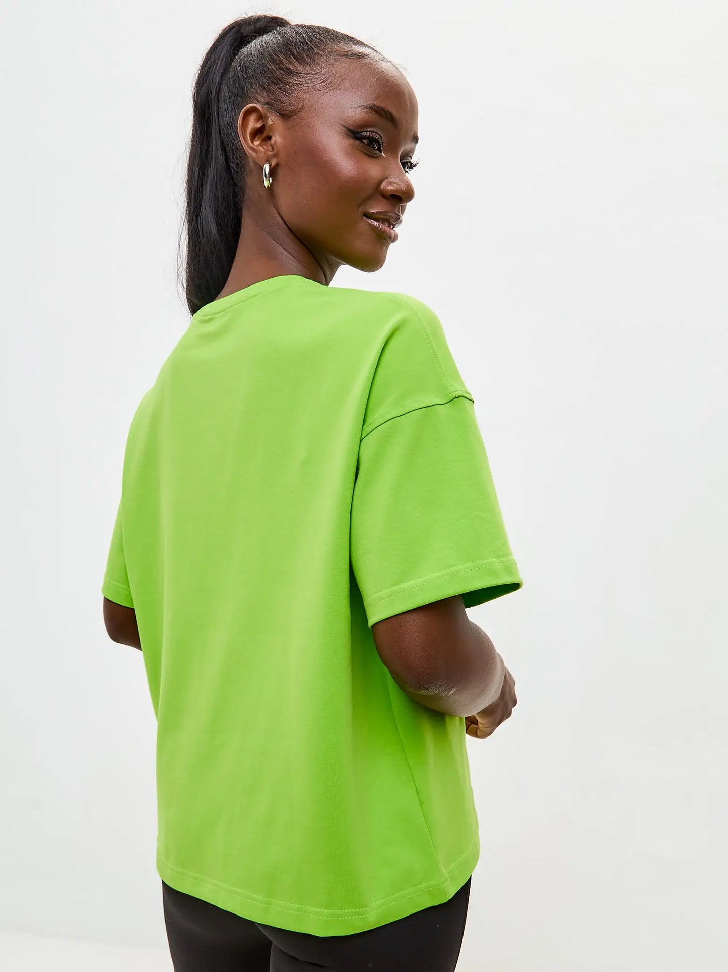 Green short oversized t-shirt sport cat - Funny Cat T-shirt | For Cat Lovers | CAT by maniita lacitta