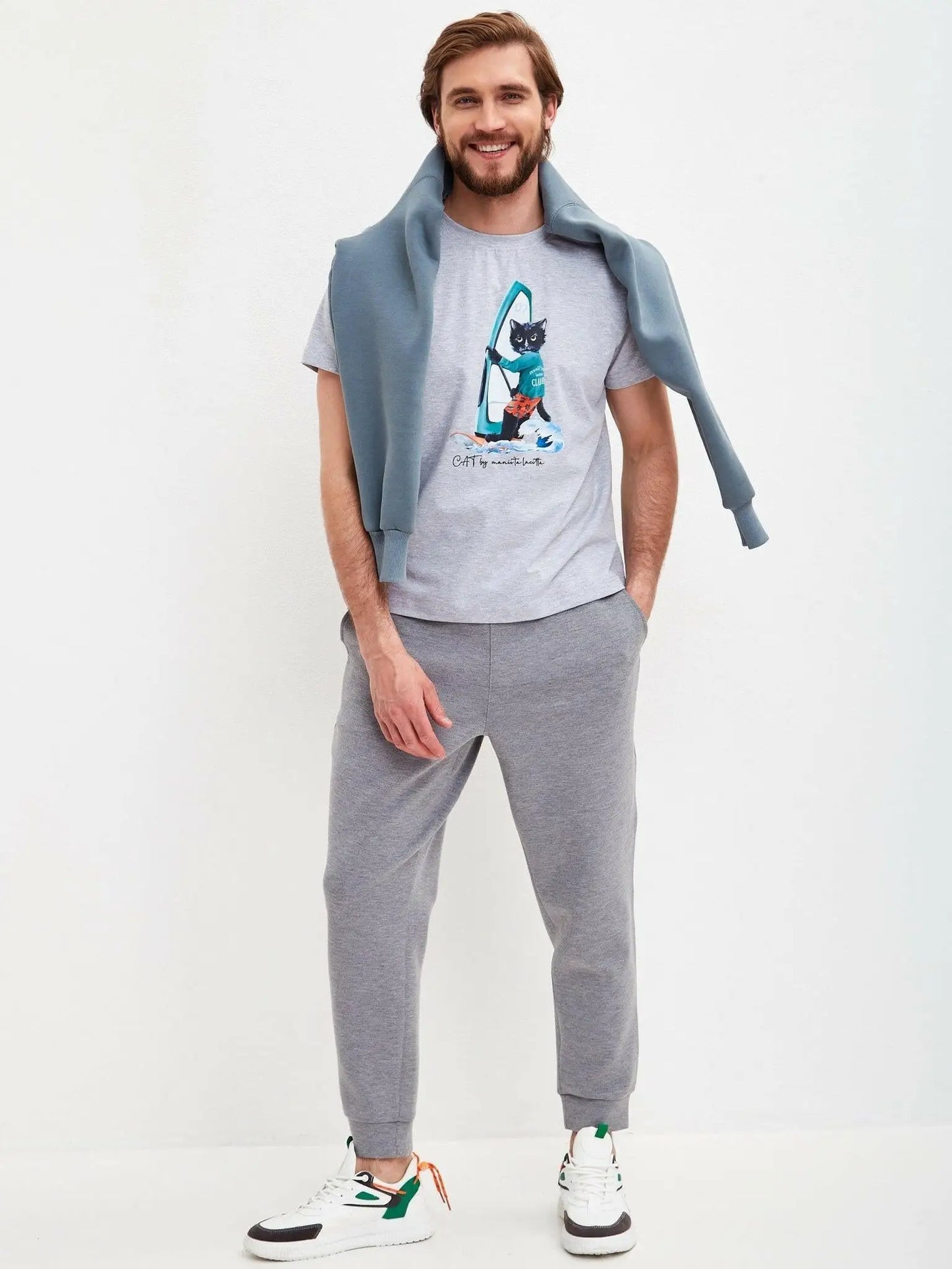 Grey printed t-shirt surfer cat - Funny Cat T-shirt | For Cat Lovers | CAT by maniita lacitta