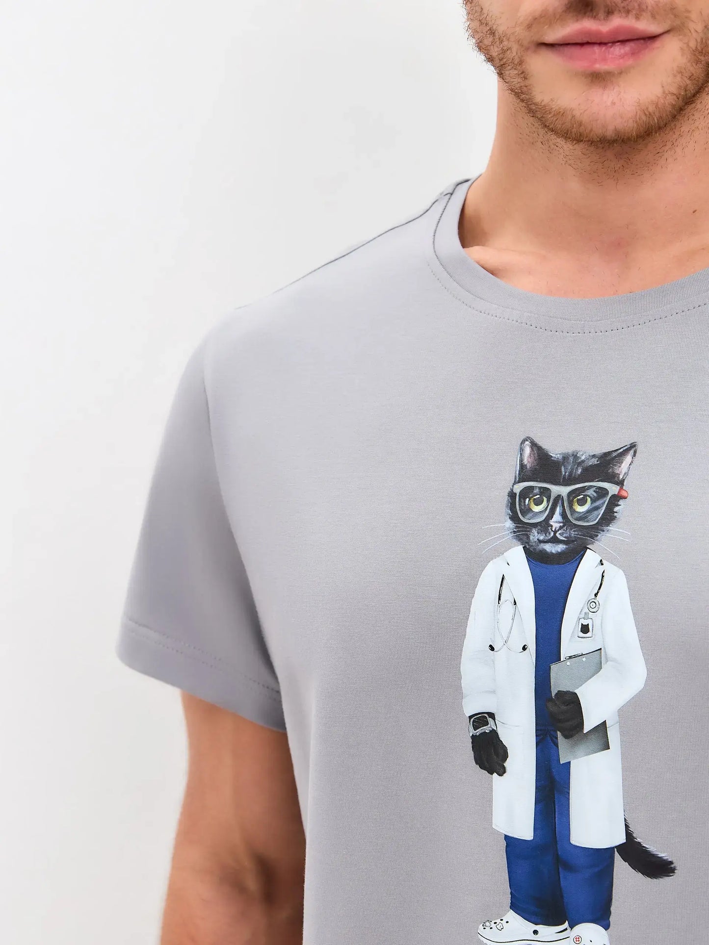 Grey t-shirt doctor cat - Funny Cat T-shirt | For Cat Lovers | CAT by maniita lacitta