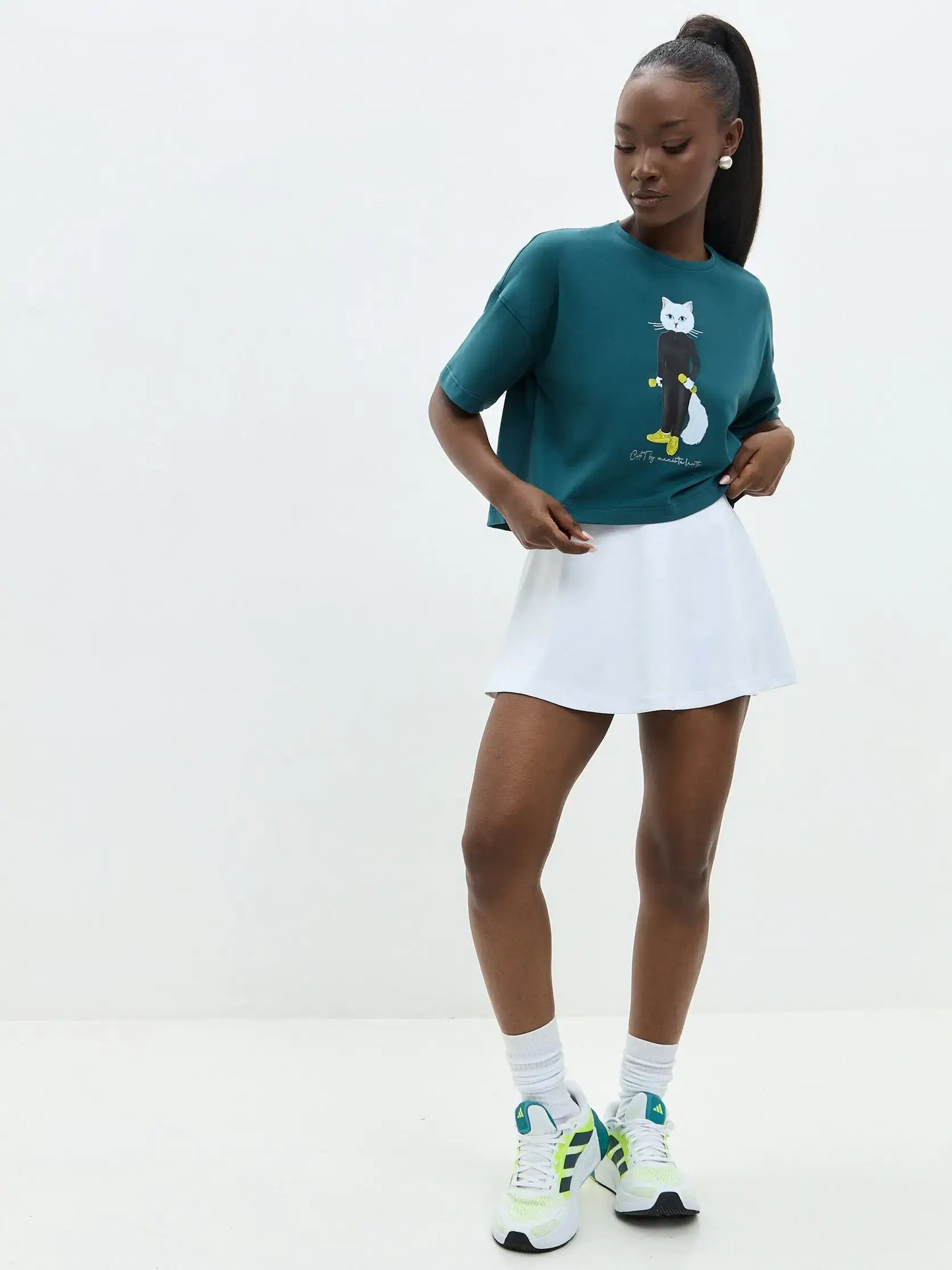 Sport set: blue short oversized t-shirt sport cat & white women’s sport skorts - Funny Cat | For Cat Lovers | CAT