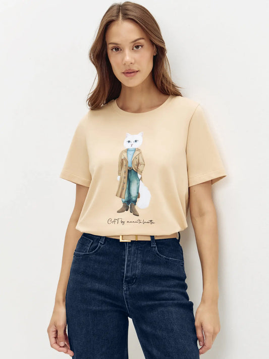 Beige t-shirt trench coat white cat - Funny Cat T-shirt | For Cat Lovers | CAT by maniita lacitta