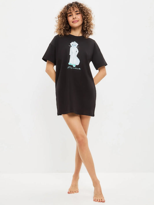 Black oversized t-shirt spa cat - Funny Cat Loungewear | For Cat Lovers | CAT by maniita lacitta