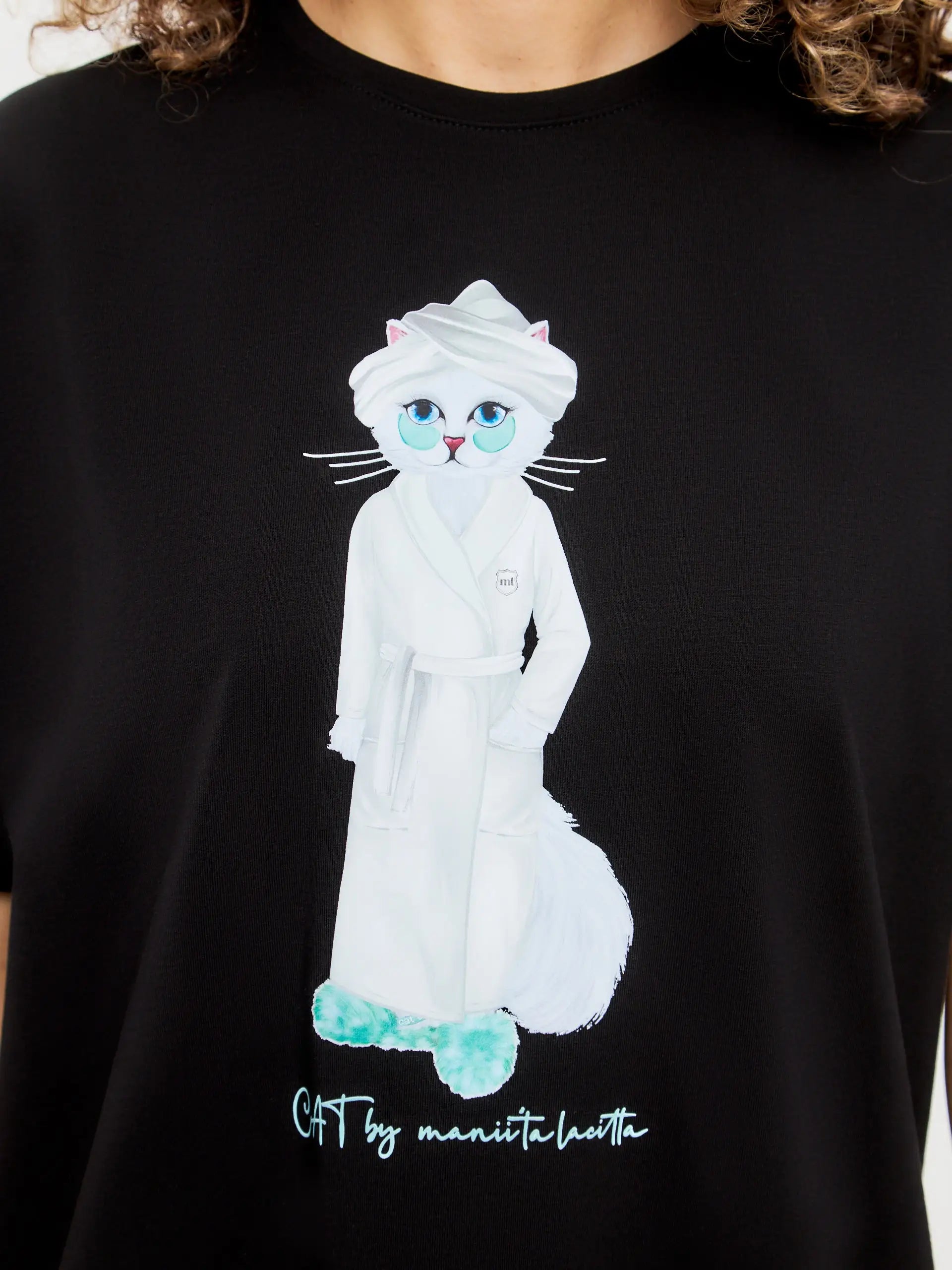 Black oversized t-shirt spa cat - Funny Cat Loungewear | For Cat Lovers | CAT by maniita lacitta