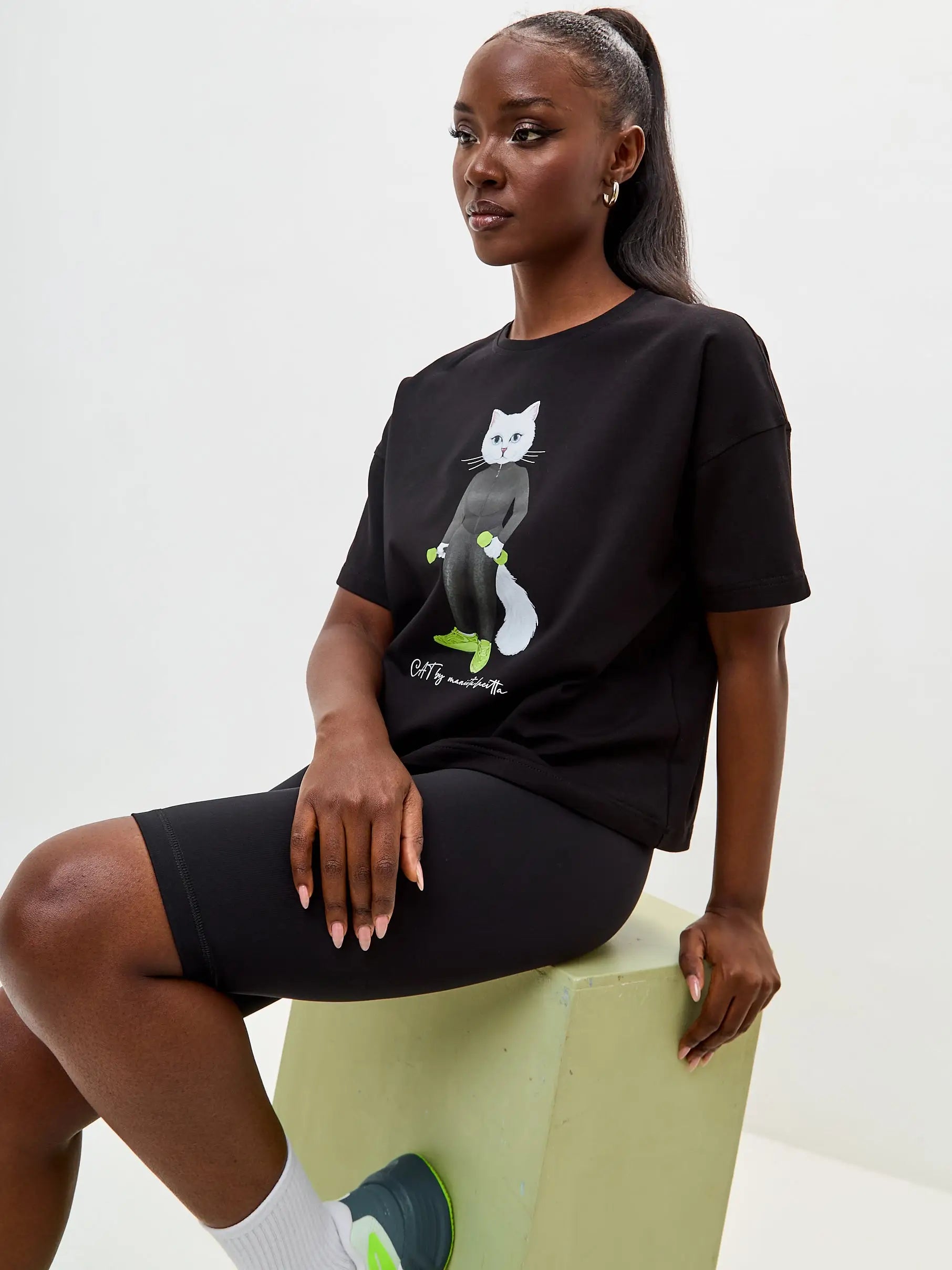 Black short oversized t-shirt sport cat - Funny Cat T-shirt | For Cat Lovers | CAT by maniita lacitta