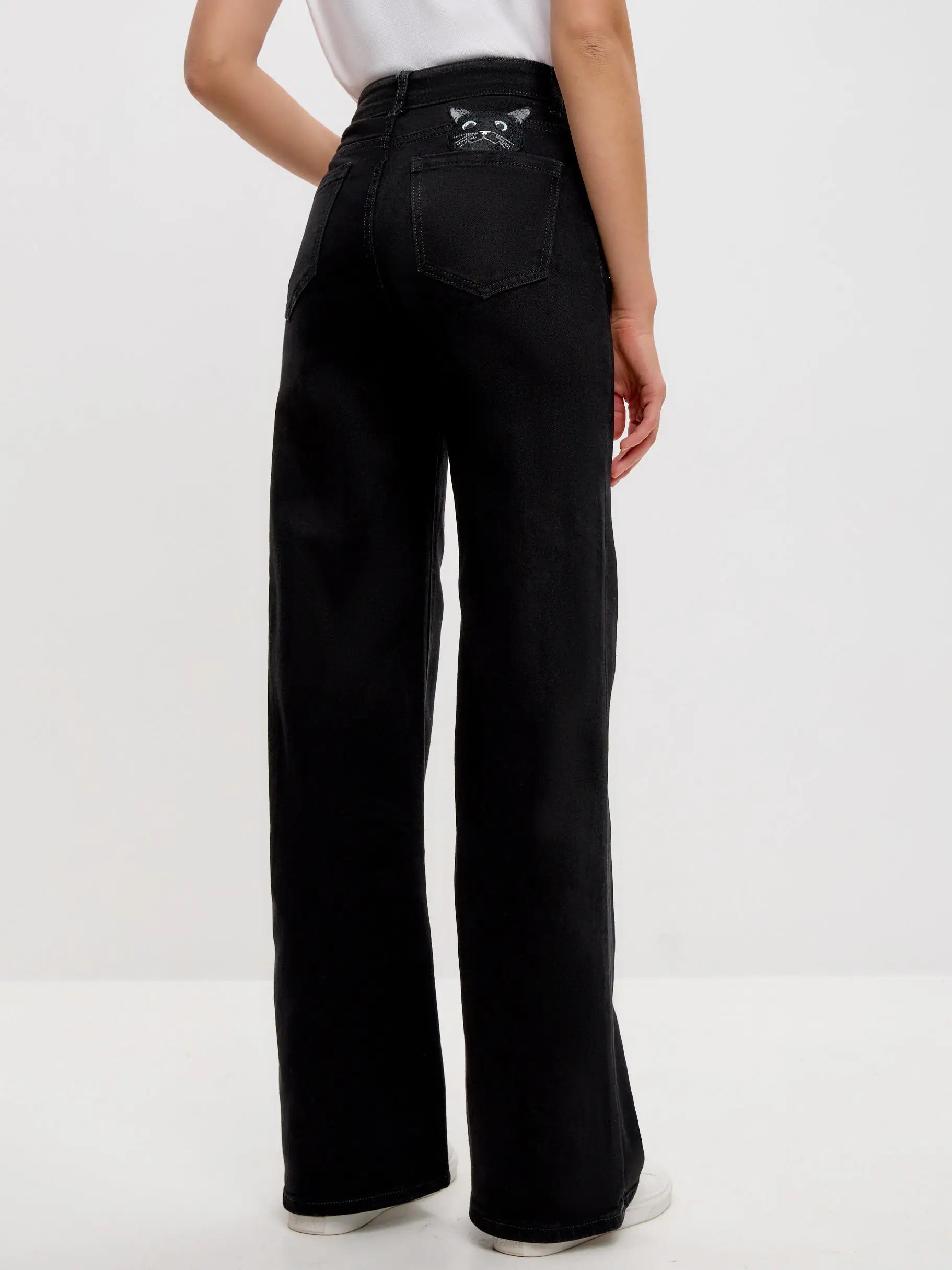 Black women’s jeans - Funny Cat Bottom | For Cat Lovers | CAT by maniita lacitta