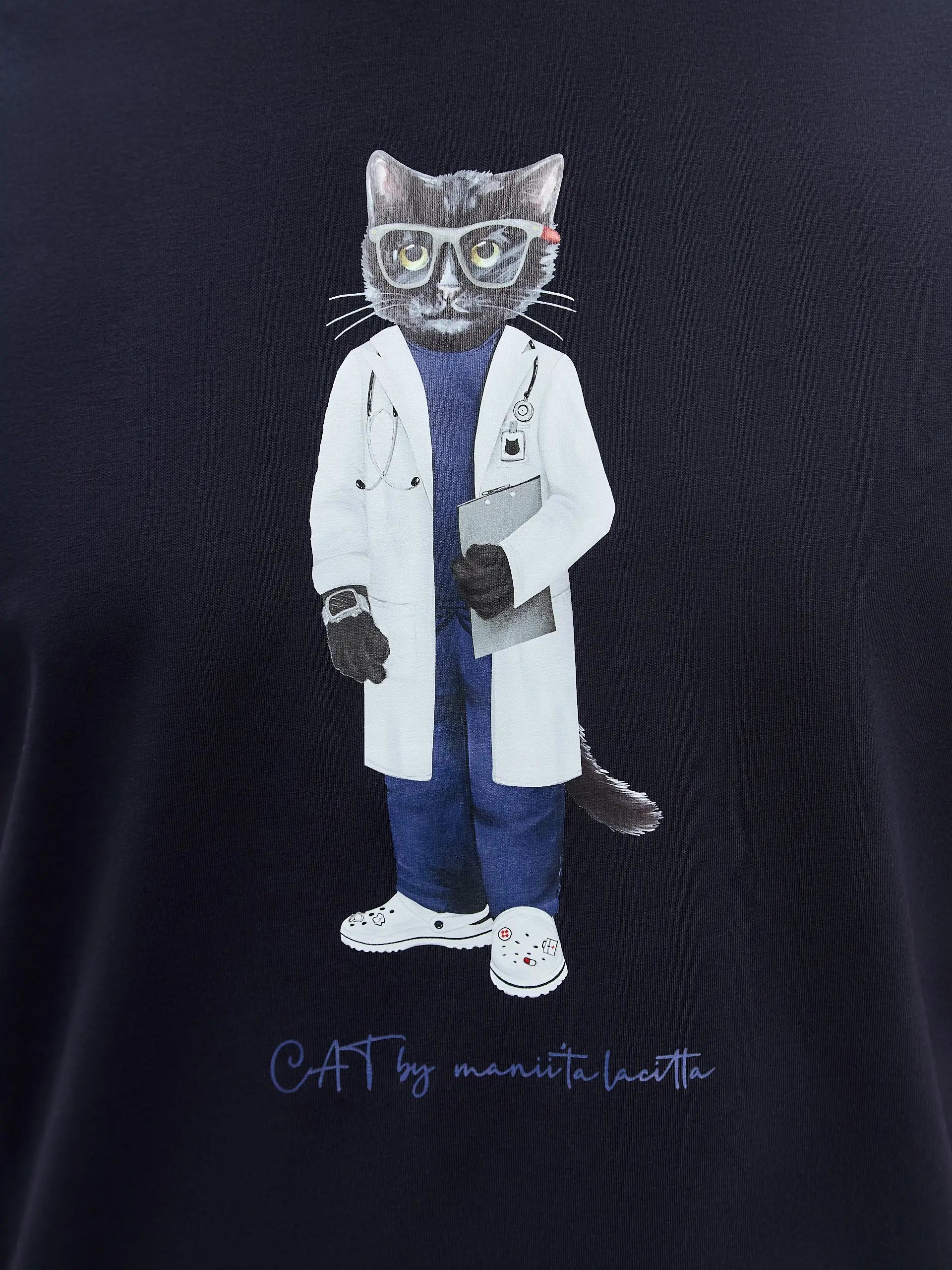 Blue t-shirt doctor cat - Funny Cat T-shirt | For Cat Lovers | CAT by maniita lacitta