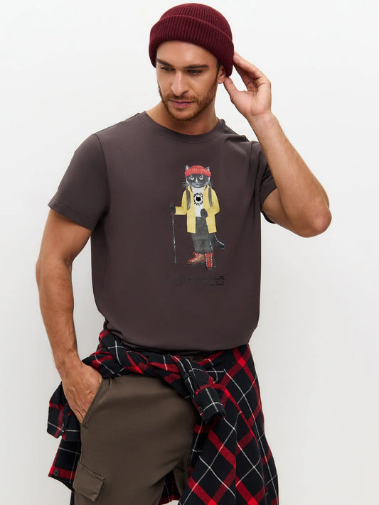 Brown t-shirt travel cat - Funny Cat T-shirt | For Cat Lovers | CAT by maniita lacitta