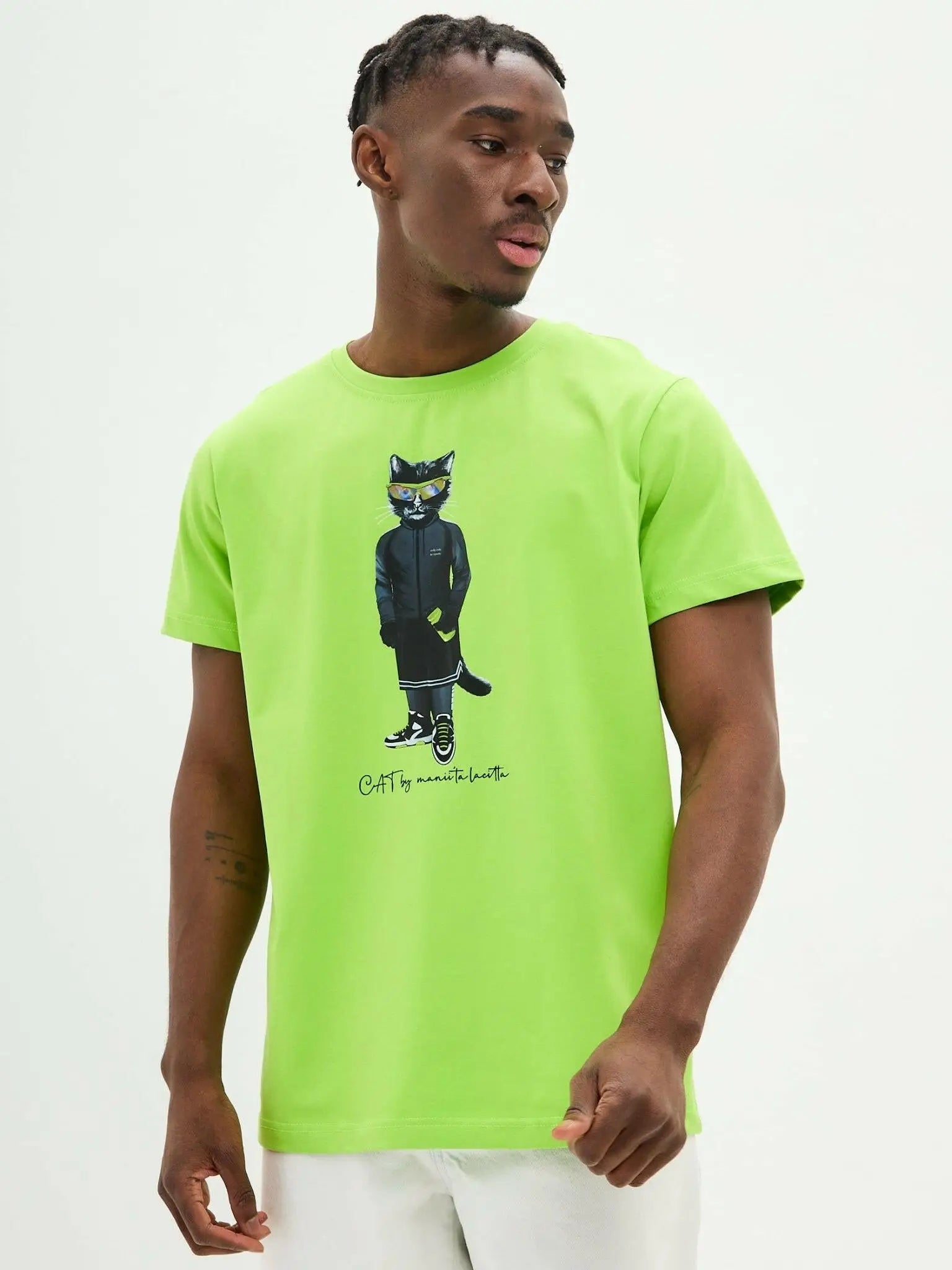 Green t-shirt sport cat - Funny Cat T-shirt | For Cat Lovers | CAT by maniita lacitta