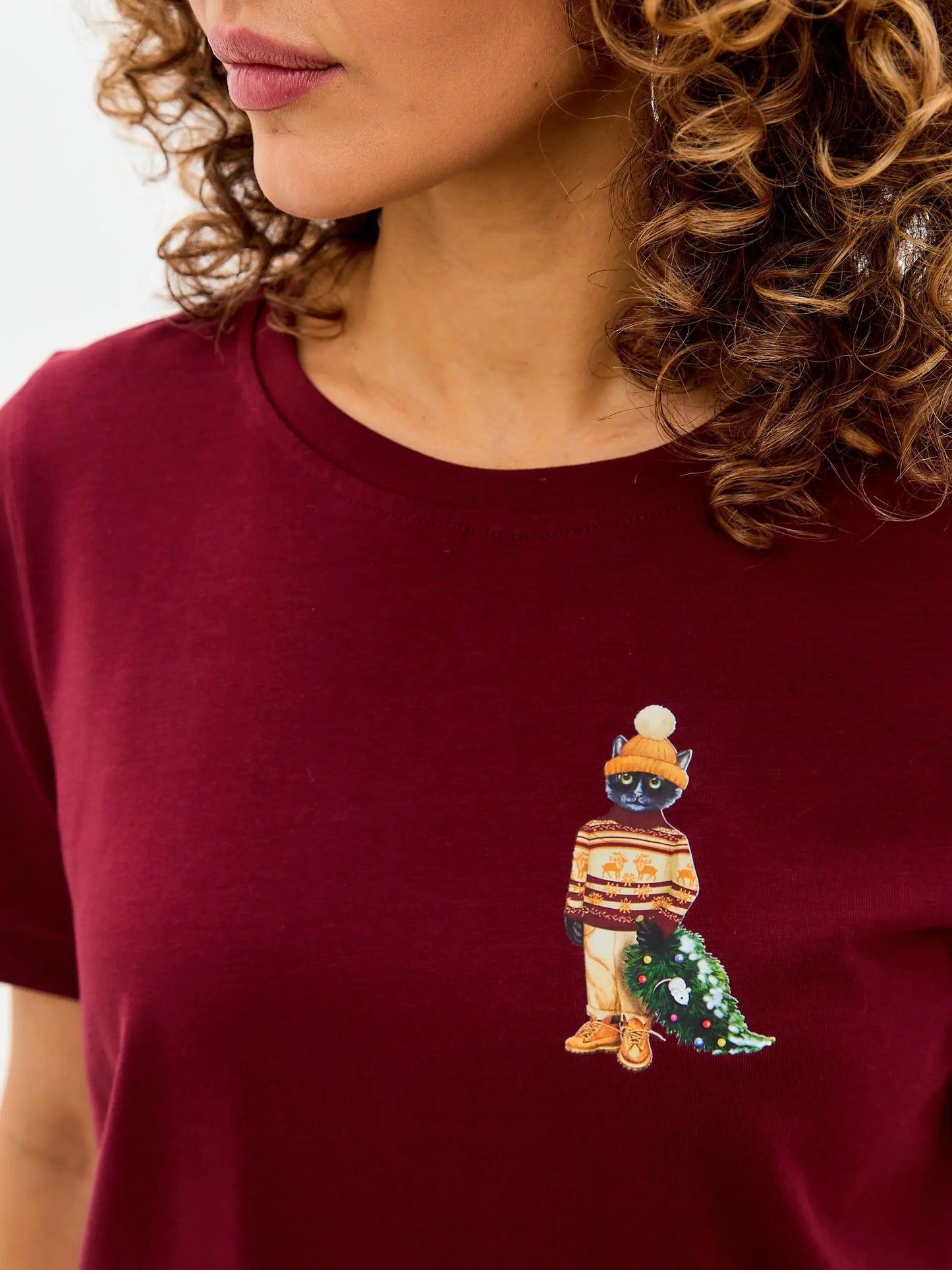 Red t-shirt christmas cat - Funny Cat T-shirt | For Cat Lovers | CAT by maniita lacitta