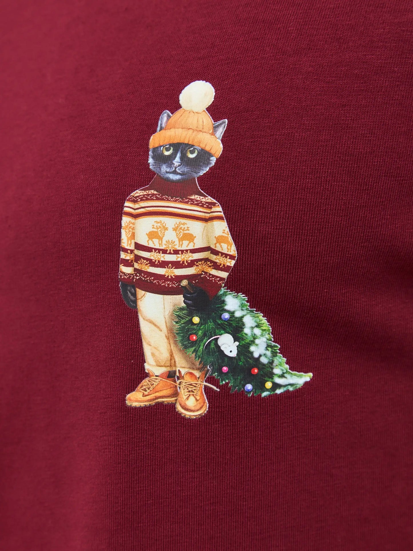 Red t-shirt christmas cat - Funny Cat T-shirt | For Cat Lovers | CAT by maniita lacitta