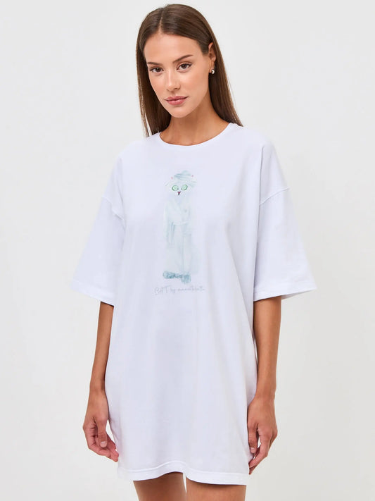 White printed oversized t-shirt spa cat - Funny Cat Loungewear | For Cat Lovers | CAT by maniita lacitta