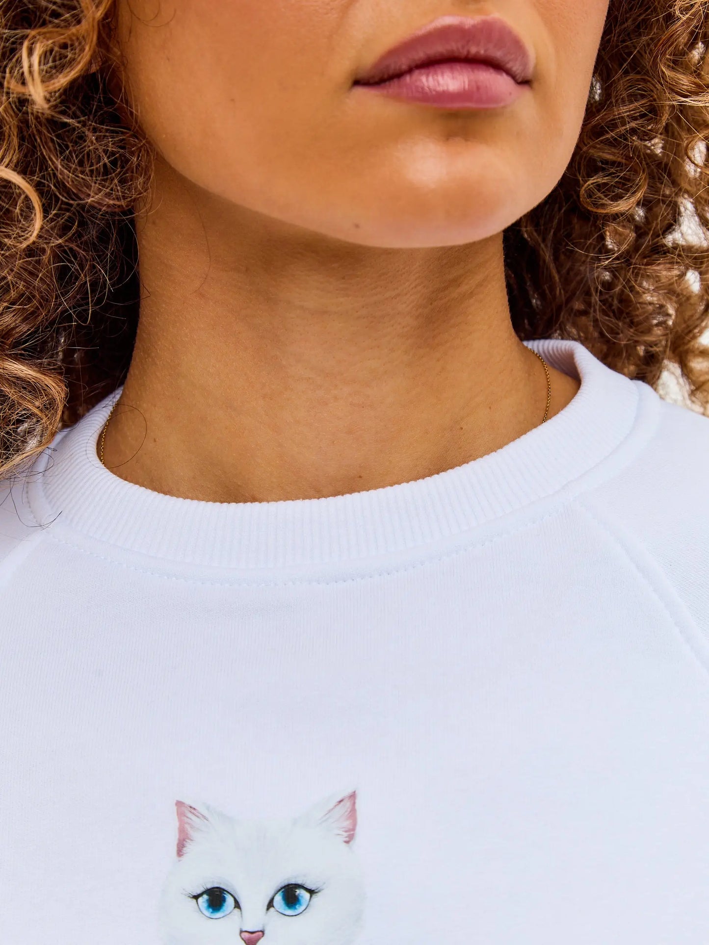 White sweatshirt mariner cat - Funny Cat Hoodie & sweatshirt | For Cat Lovers | CAT by maniita