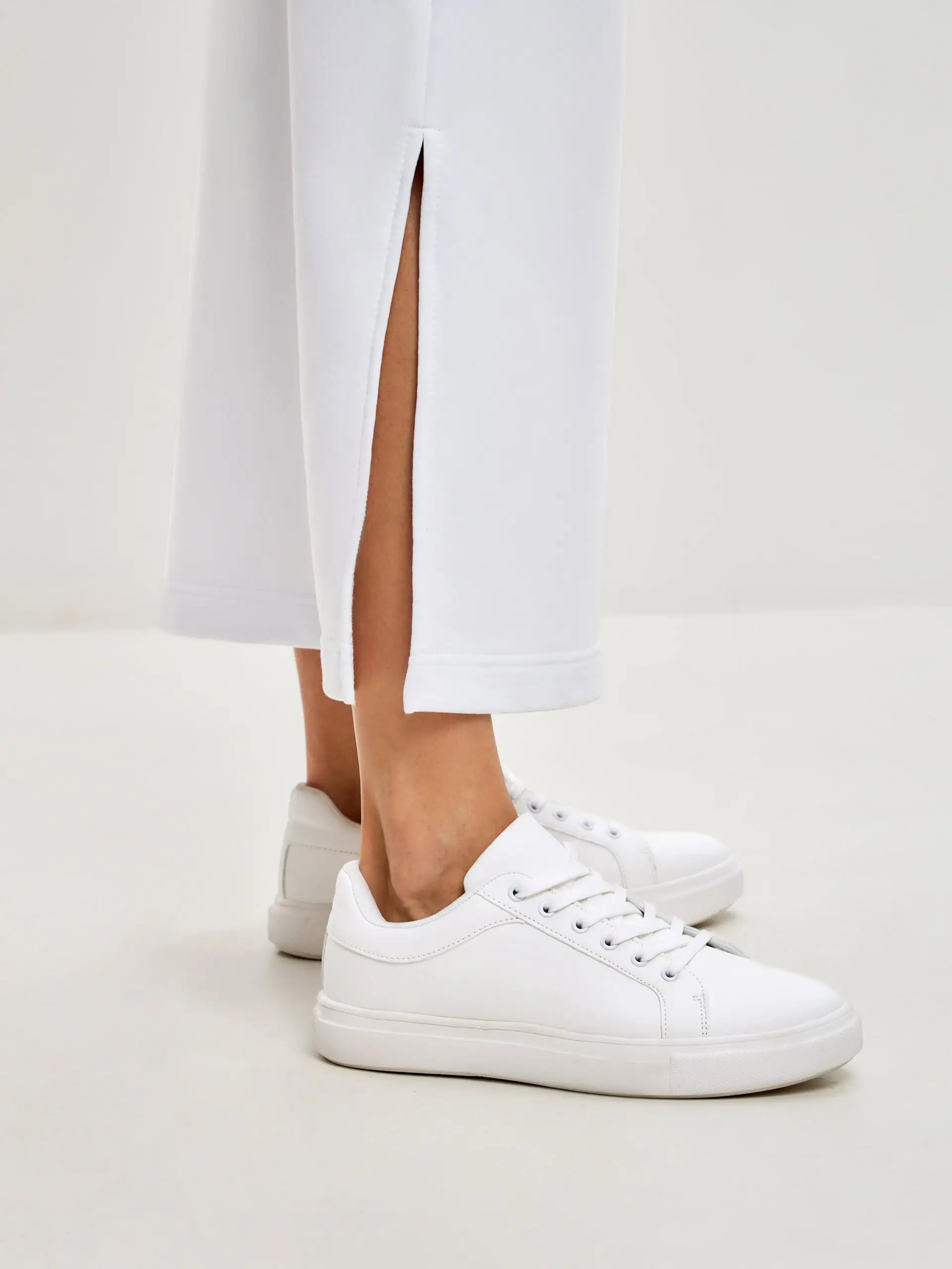 White women’s skirt - Funny Cat Bottom | For Cat Lovers | CAT by maniita lacitta