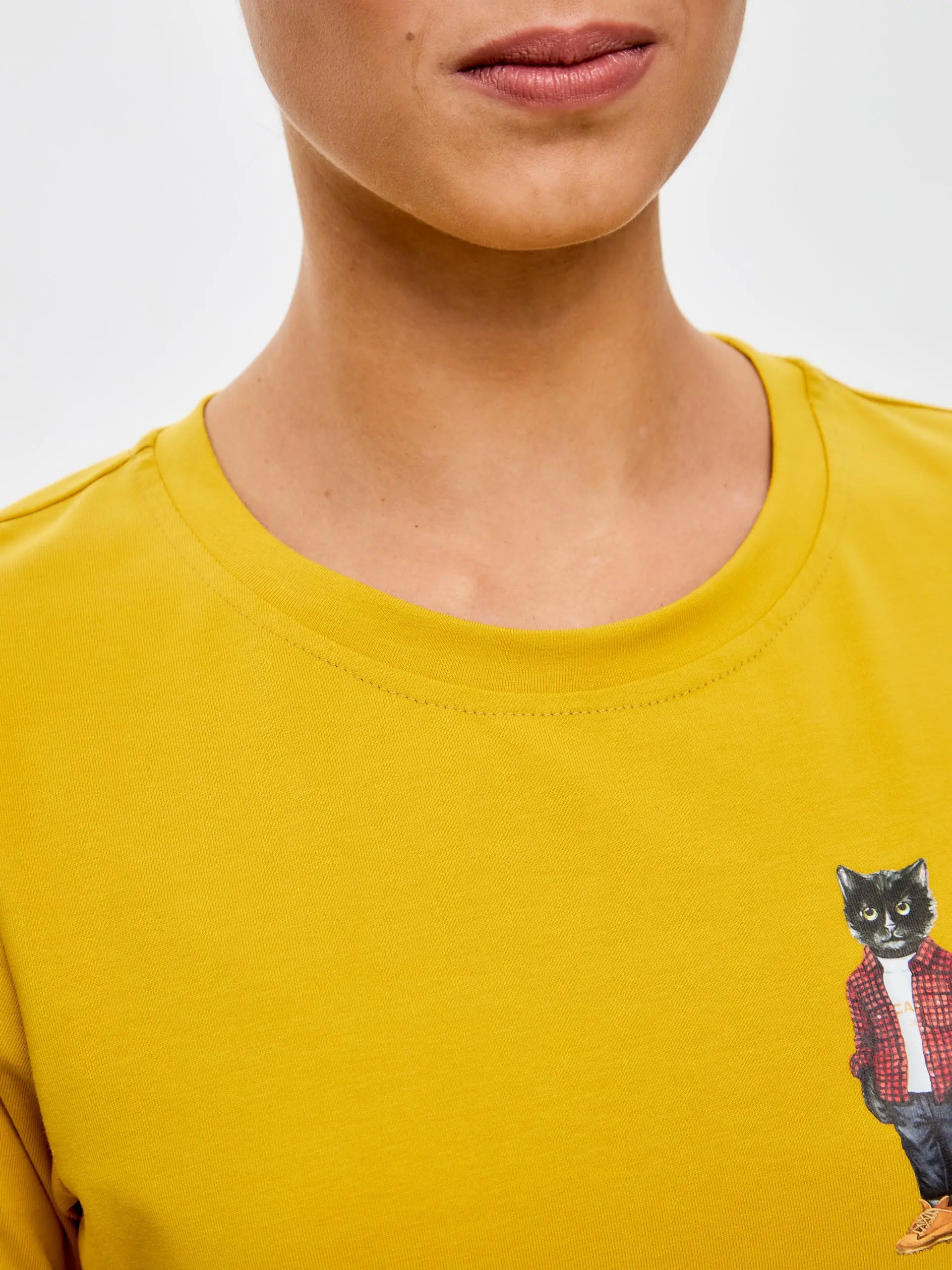 Yellow t-shirt country cat - Funny Cat T-shirt | For Cat Lovers | CAT by maniita lacitta